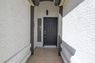 6692 S Cypress Point Dr, Chandler, AZ 85249 - Photo 3