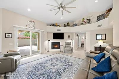 3925 E Tierra Buena Lane, Phoenix, AZ 85032 - Photo 5