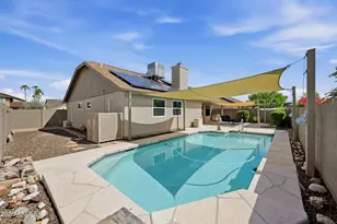 3925 E Tierra Buena Ln, Phoenix, AZ 85032 - Photo 33