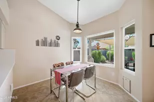 3925 E Tierra Buena Ln, Phoenix, AZ 85032 - Photo 11