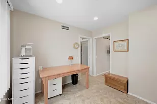 3925 E Tierra Buena Ln, Phoenix, AZ 85032 - Photo 15