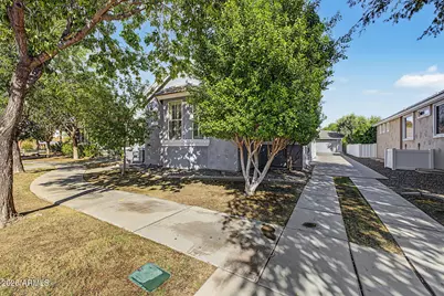 1319 S Claiborne Avenue, Gilbert, AZ 85296 - Photo 3