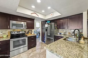 2114 E New Bedford Dr, Gilbert, AZ 85234 - Photo 9