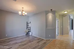 22121 N Greenland Park Dr, Maricopa, AZ 85139 - Photo 7