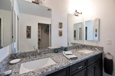 6142 N 29th Street #34, Phoenix, AZ 85016 - Photo 11