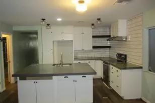 11613 W Duran Ave, Youngtown, AZ 85363 - Photo 3