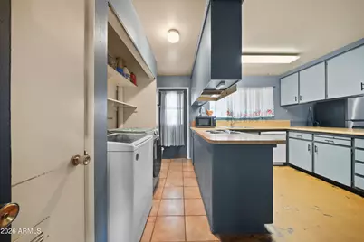 4035 W Orangewood Avenue, Phoenix, AZ 85051 - Photo 15