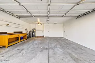 7633 W Wolf St, Phoenix, AZ 85033 - Photo 25