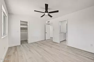 7633 W Wolf St, Phoenix, AZ 85033 - Photo 17