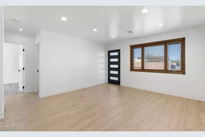 1421 W Rosal Place, Chandler, AZ 85224 - Photo 3