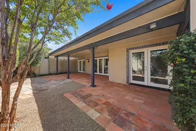 2606 E Crittenden Lane, Phoenix, AZ 85016 - Photo 25