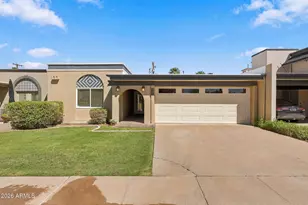 2606 E Crittenden Ln, Phoenix, AZ 85016 - Photo 5
