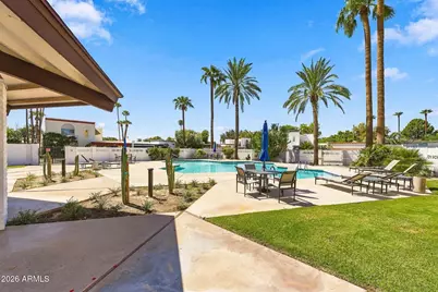 2606 E Crittenden Lane, Phoenix, AZ 85016 - Photo 33