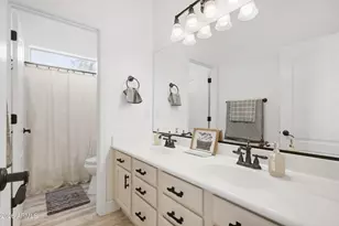 12260 W Lone Tree Trail, Peoria, AZ 85383 - Photo 37
