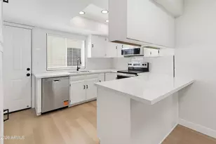4742 W Palmaire Ave, Glendale, AZ 85301 - Photo 7