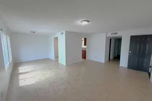 7724 W Pierson St, Phoenix, AZ 85033 - Photo 3
