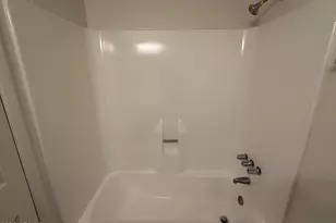 7724 W Pierson St, Phoenix, AZ 85033 - Photo 9