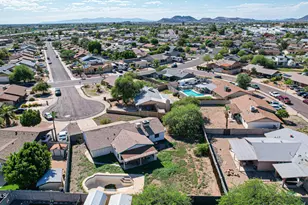 1434 W Yukon Dr, Phoenix, AZ 85027 - Photo 7