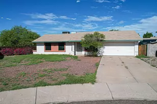 1434 W Yukon Dr, Phoenix, AZ 85027 - Photo 13