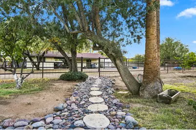 5202 N 21st Street, Phoenix, AZ 85016 - Photo 11