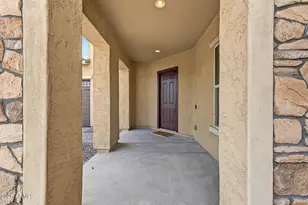 2664 E Hazeltine Way, Gilbert, AZ 85298 - Photo 5