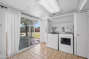 2107 W Minnezona Ave, Phoenix, AZ 85015 - Photo 19