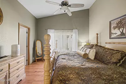 6409 N 84th Lane, Glendale, AZ 85305 - Photo 9