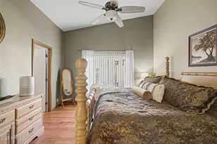 6409 N 84th Ln, Glendale, AZ 85305 - Photo 9