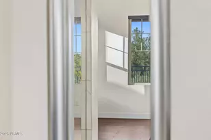 4641 E Walter Way, Phoenix, AZ 85050 - Photo 33