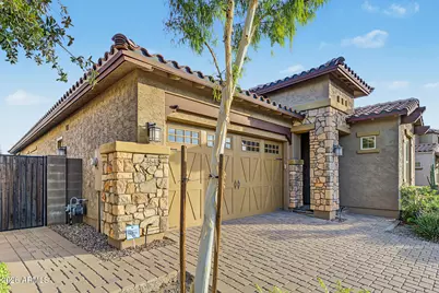 4641 E Walter Way, Phoenix, AZ 85050 - Photo 11