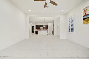 4641 E Walter Way, Phoenix, AZ 85050 - Photo 19