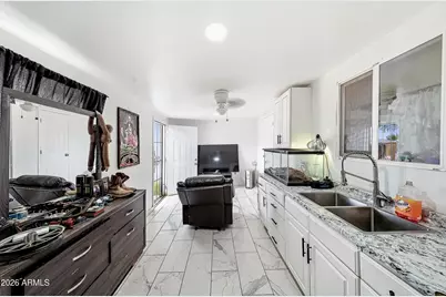8117 W Elm Street, Phoenix, AZ 85033 - Photo 5