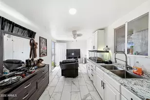 8117 W Elm St, Phoenix, AZ 85033 - Photo 5