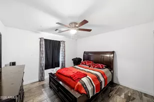 8117 W Elm St, Phoenix, AZ 85033 - Photo 11