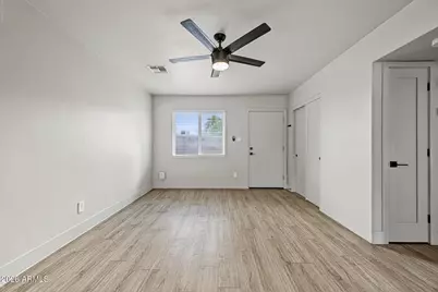 2309 N Dayton Street #Apt 2, Phoenix, AZ 85006 - Photo 13