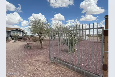 17764 W Summers Lane, Casa Grande, AZ 85193 - Photo 9