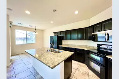10032 W Watkins Street, Tolleson, AZ 85353 - Photo 7