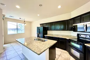 10032 W Watkins St, Tolleson, AZ 85353 - Photo 7