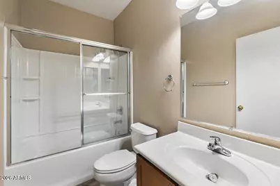18466 W Westfall Way, Surprise, AZ 85374 - Photo 11