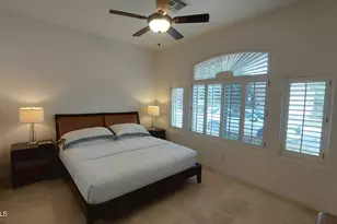 8607 E Tuckey Ln, Scottsdale, AZ 85250 - Photo 23