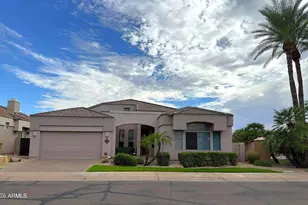 8607 E Tuckey Ln, Scottsdale, AZ 85250 - Photo 1