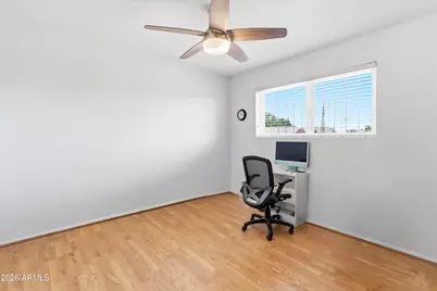 2318 W Dahlia Drive, Phoenix, AZ 85029 - Photo 11