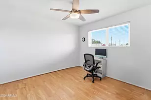2318 W Dahlia Dr, Phoenix, AZ 85029 - Photo 11