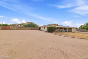 2318 W Dahlia Dr, Phoenix, AZ 85029 - Photo 19
