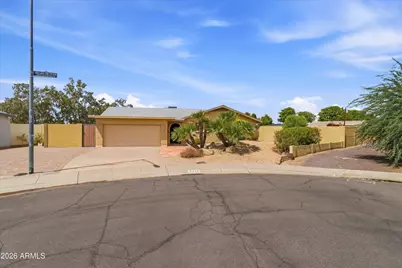 2318 W Dahlia Drive, Phoenix, AZ 85029 - Photo 23