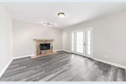 6325 W Hearn Road, Glendale, AZ 85306 - Photo 9