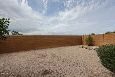 3039 W Los Gatos Drive, Phoenix, AZ 85027 - Photo 9