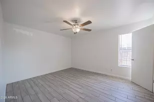 2730 E Belleview St, Phoenix, AZ 85008 - Photo 13