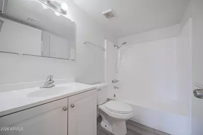 2730 E Belleview Street #6, Phoenix, AZ 85008 - Photo 9