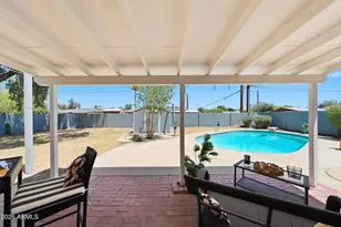 2302 W Berridge Ln, Phoenix, AZ 85015 - Photo 25